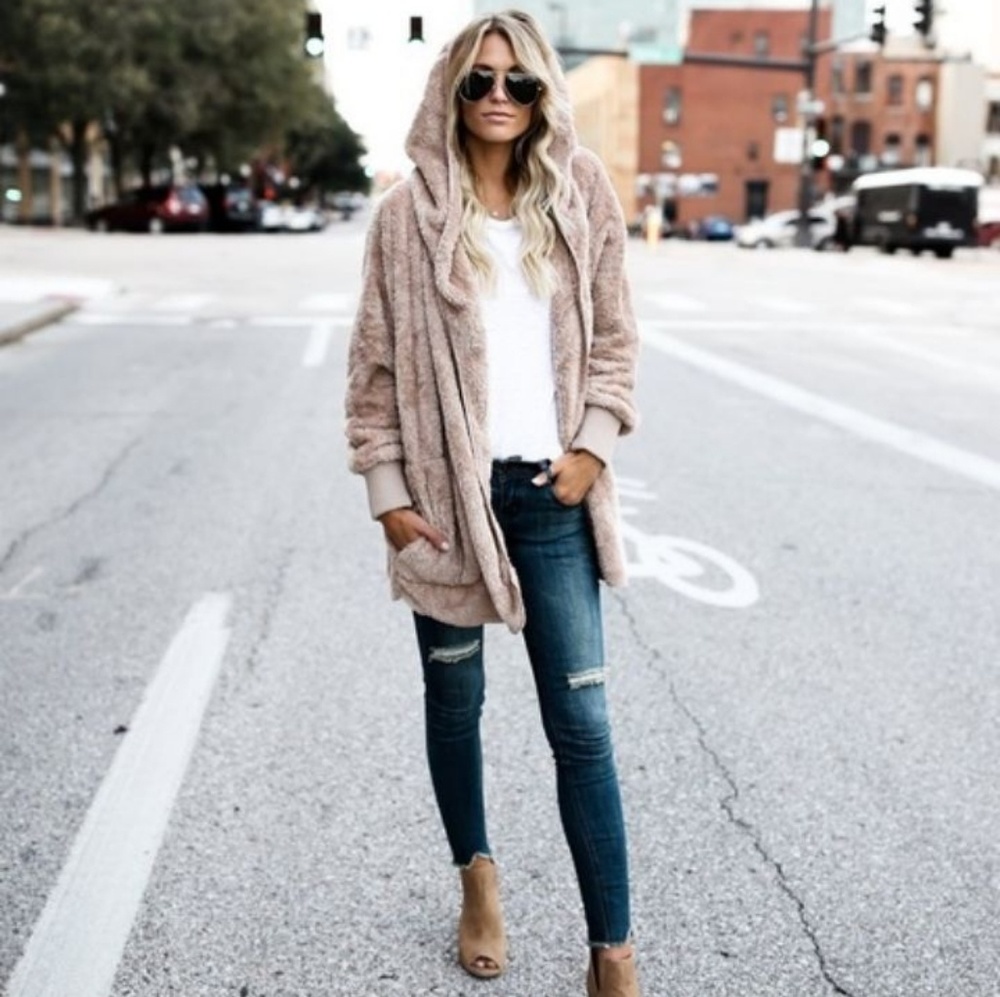 🆕️ ⬇️💲Long Sleeved Hooded Coat
